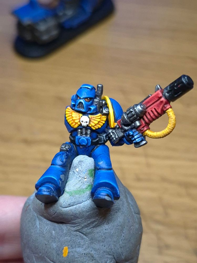 Space marine biker with meltagun painted in classic 2nd edition colours