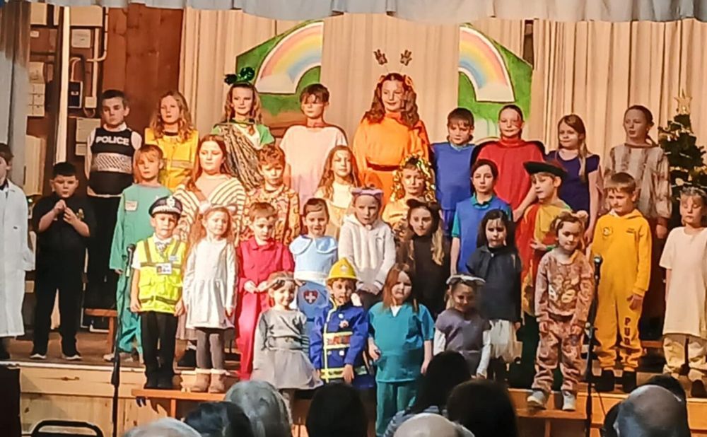 ‘Hud a helynt yr Emosiynau’