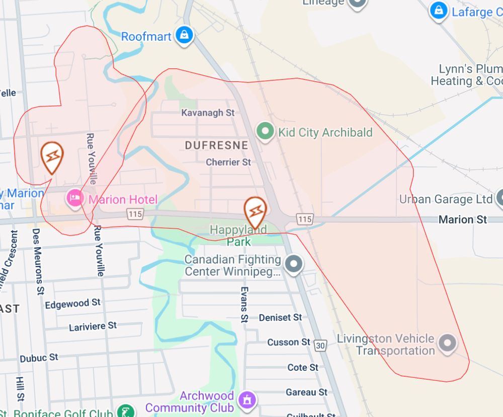 A map of Winnipeg highlights areas around Saint Boniface and Dufresne that are currently affected by outages. 