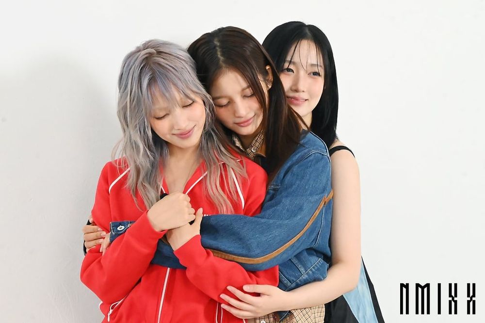 240910 JYPNation Naver Blog Update with Haewon, Sullyoon and Jiwoo – W Korea Magazine September Issue Behind Photos