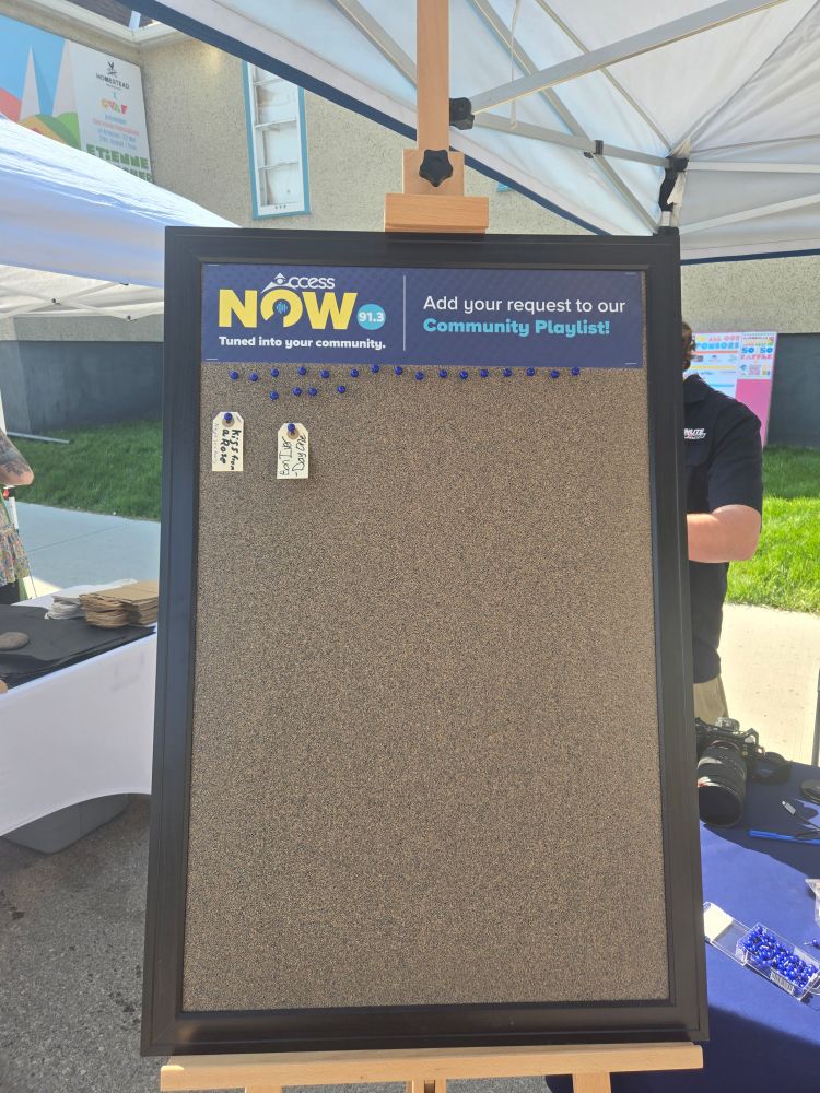 Bulletin board for community requests