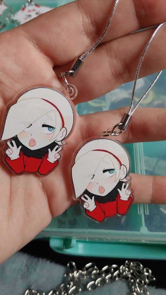 2 ash crimson phonecharms
