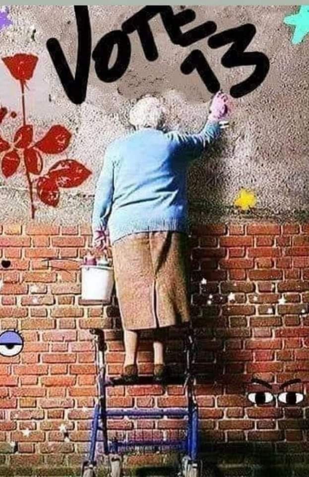 Simbora galera! Votar nos candidatos do PT! É 13!
Em Recife para vereadora é 
Kari Santos 1️⃣3️⃣6️⃣1️⃣3️⃣