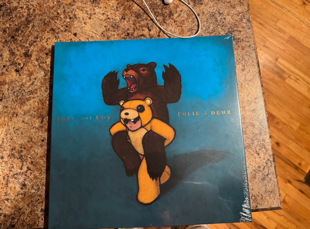 mint condition Folie à Deux LP 