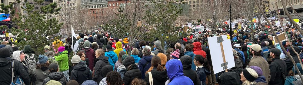 Pano of crowd at Boston’s City Hall Plaza