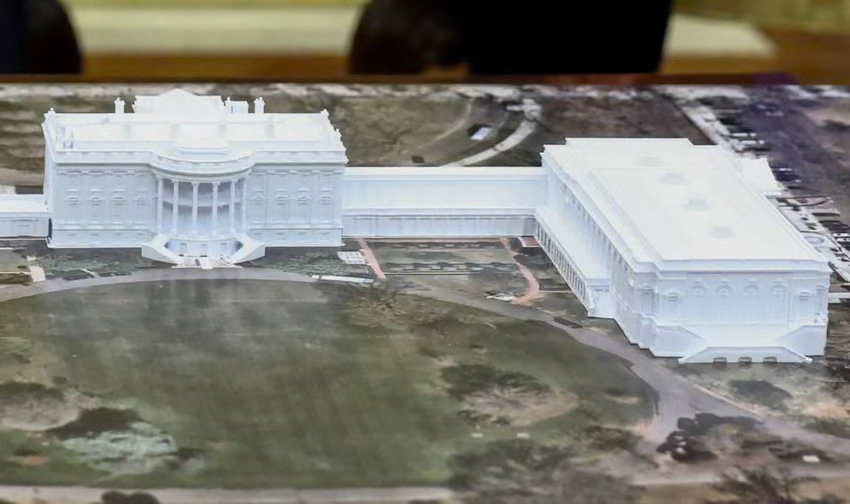 Cheap 3d print of a wedding and event venue proposed as an addition to the White House.