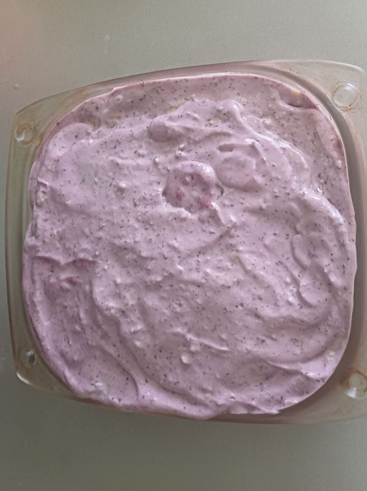 "Tiramisú" vegano de arándanos y limón