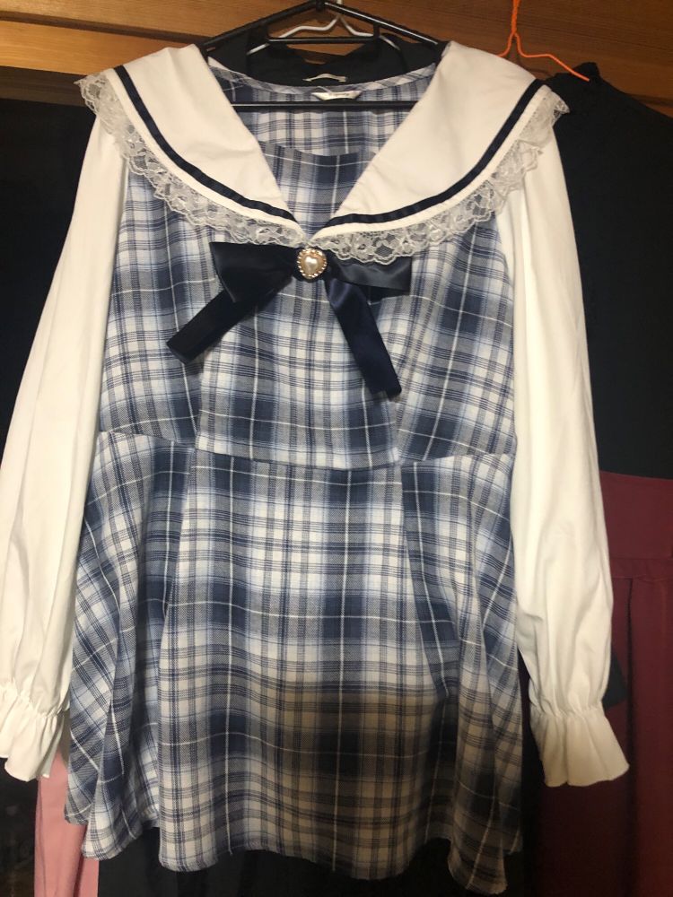 アベイルさんで売ってた！
ショートパンツ付き〜