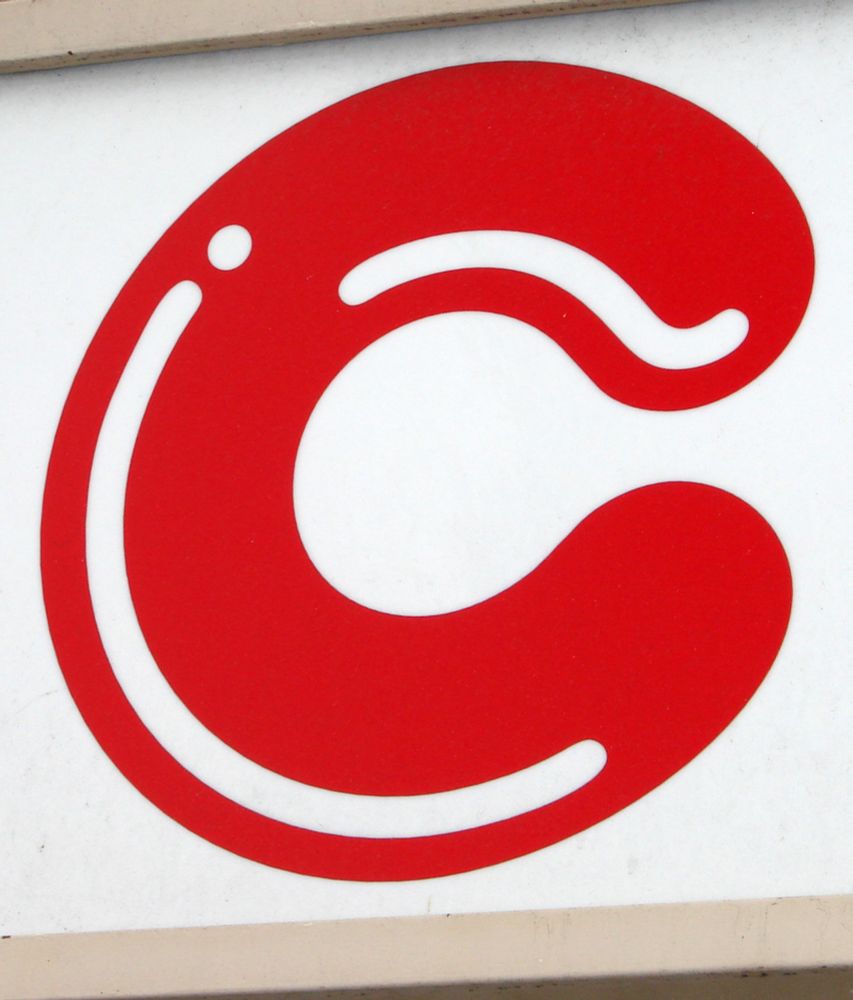 A picture of a red letter C on a sign, from Wikimedia