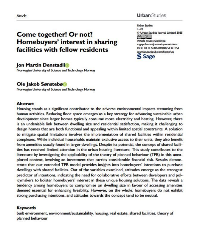 Article information including DOI, title, authors, abstract and keywords.