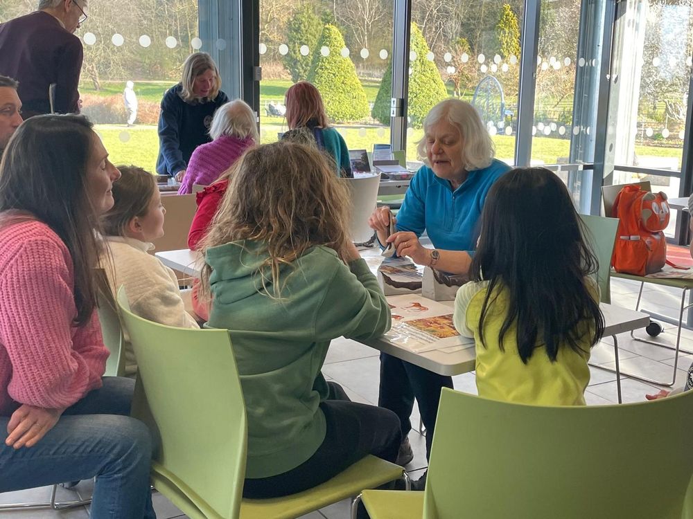 Learning about Eocene horse evolution with the Year 6 box (photo credit: Laurie Baker)