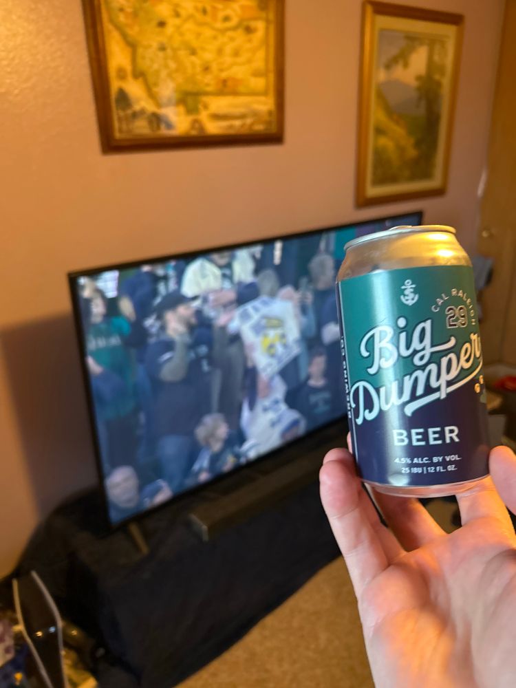 Picture of a can of big dumper beer. Passable lager. 