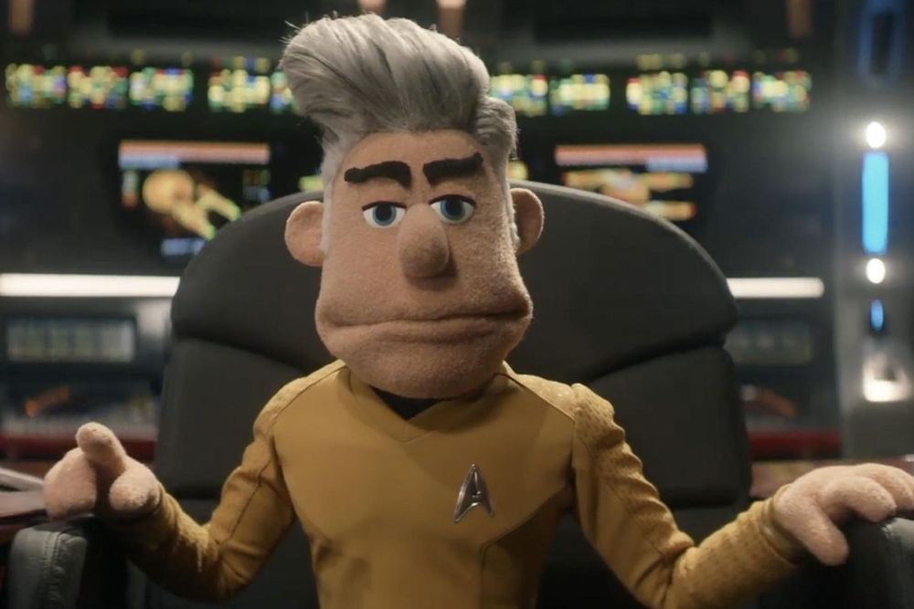 Screen cap of Captain Pike as a Muppet. No affect. 