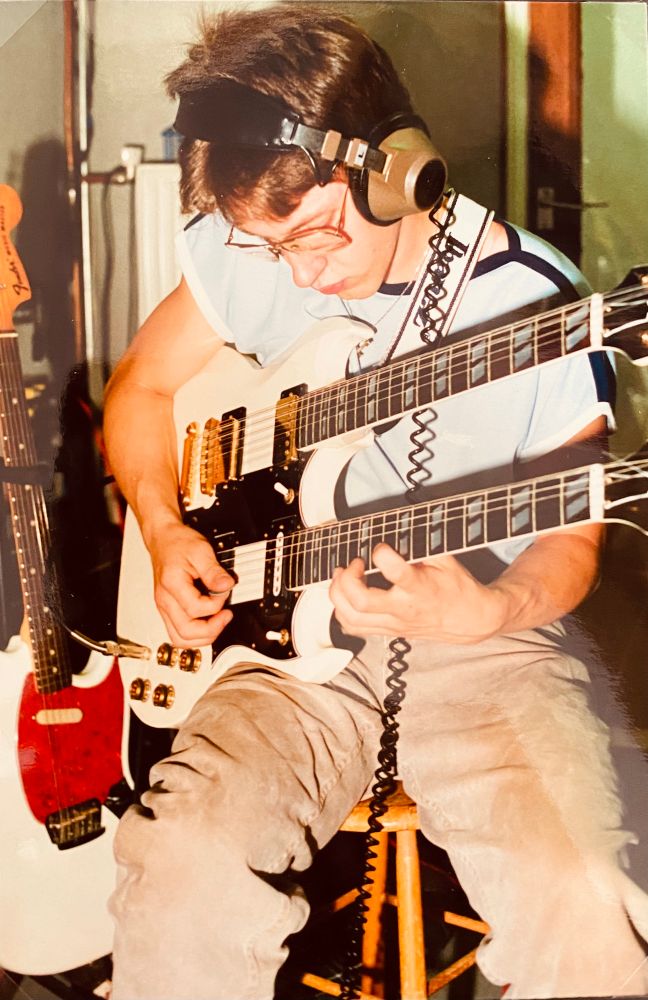 Doing a take in the summer of ‘89 in Pneuma Studio, Zuidlaren.