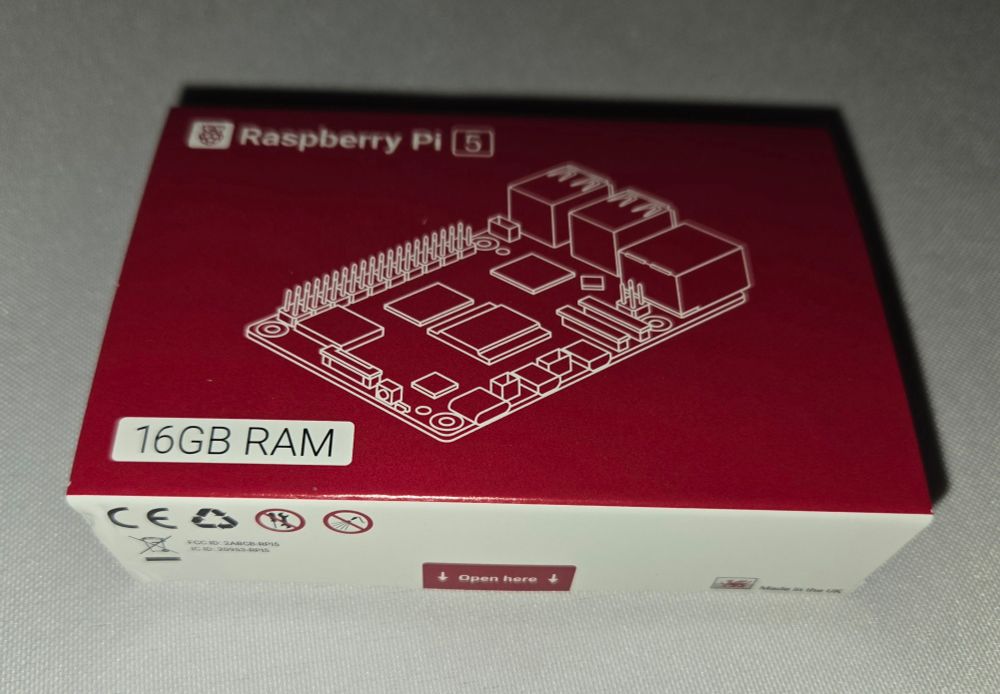 Emballage de la Raspberry Pi 5 avec 16 Go de RAM
