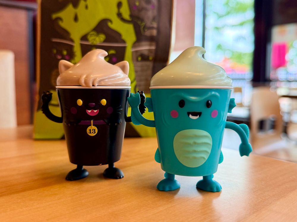 Purrrma Frost and Chilly Gilly from Wendy’s Frosty Frights Kid’s Meals (2025).