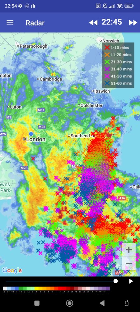 Very colourful weather radar map showing Kent being nuked by lightning