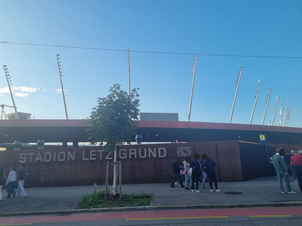 Stadion Letzigrund von aussen