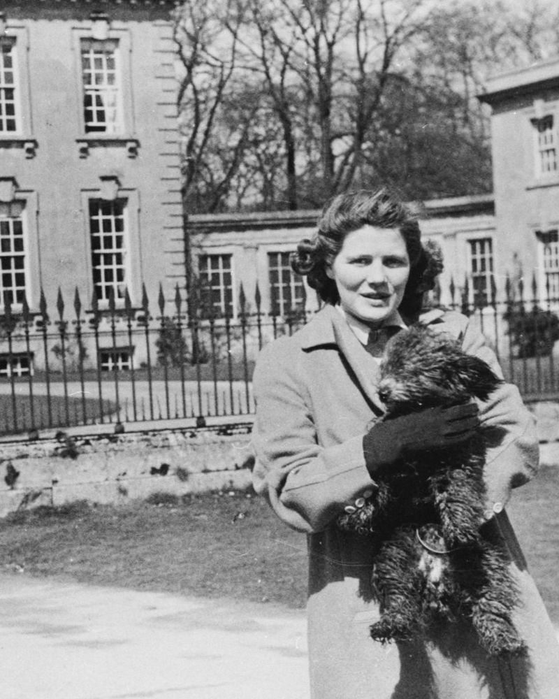 Mary Churchill holding her poodle Sukie, 1941, CSCT 5/4/20 
