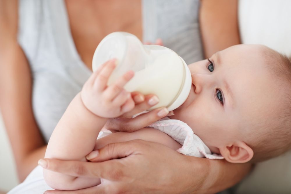 A blood test showing how white blood cells interact with milk proteins could transform the diagnosis and management of cow’s milk allergy in young children.