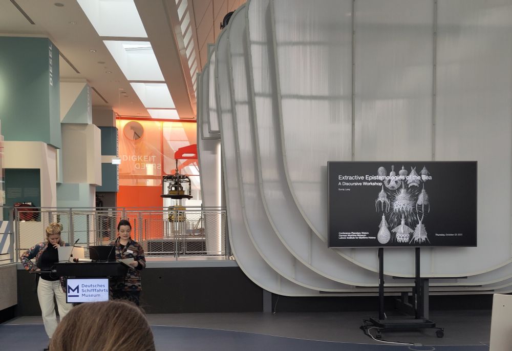 Photograph of presentation of artist Sonia Levy in the halls of Schifffahrtsmuseum Bremerhaven 