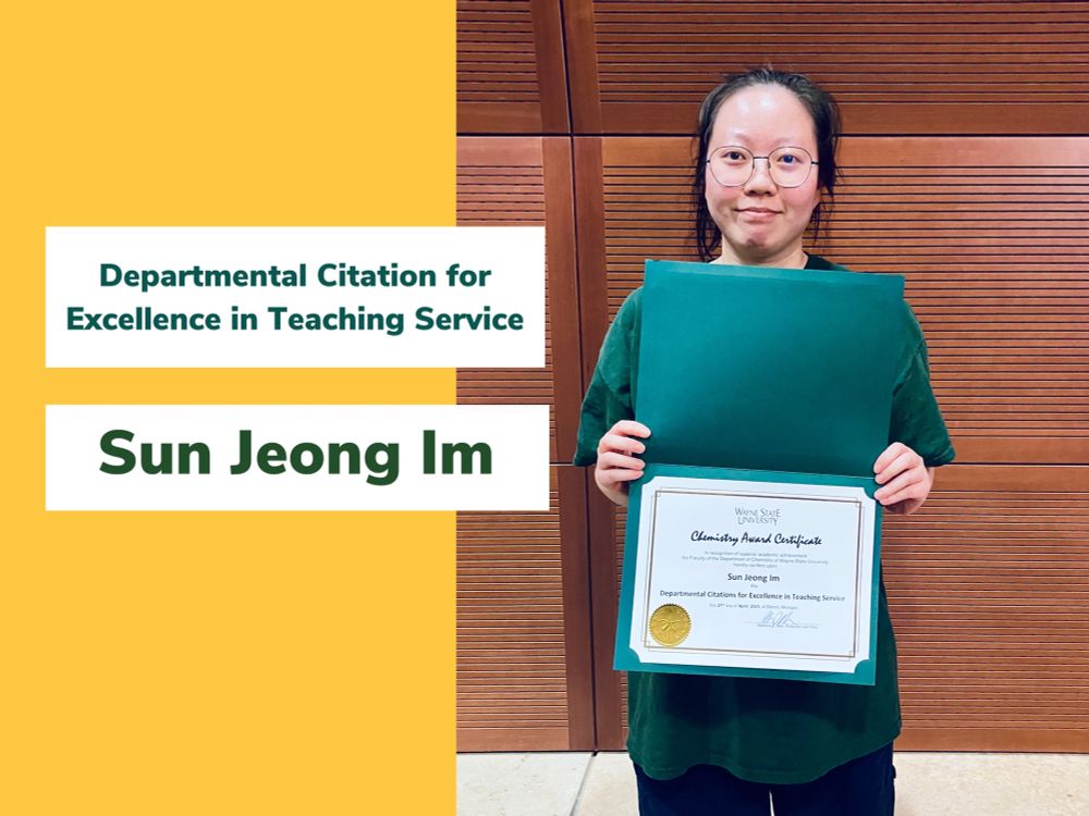 1 person holding an award certificate 