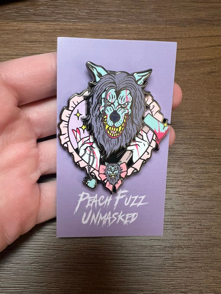 Peach Fuzz Unmasked pin depicting Mark Duplass as the masked character from Creep