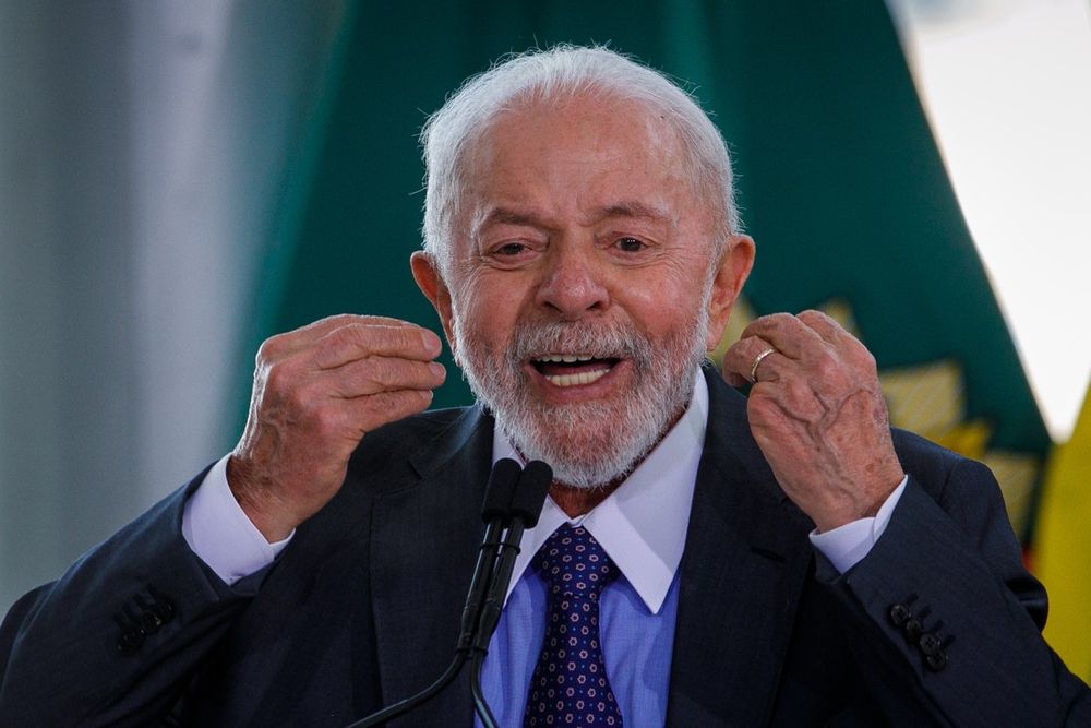 Irritado após o 1º turno, Lula lavou roupa suja com petistas e criticou até o próprio governo