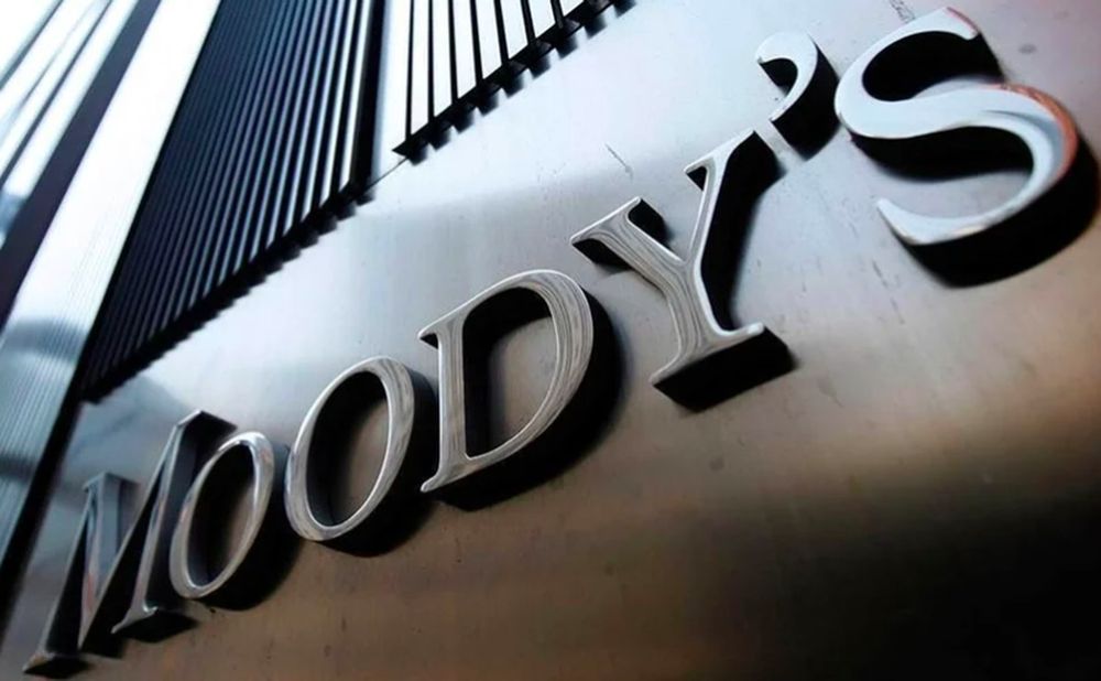 Agência Moody's eleva nota de crédito do Brasil; Brasil fica a um passo de grau de investimento