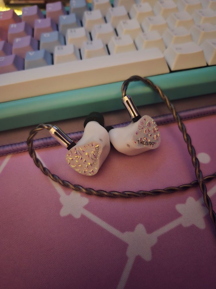 THIEAUDIO Hype 4 