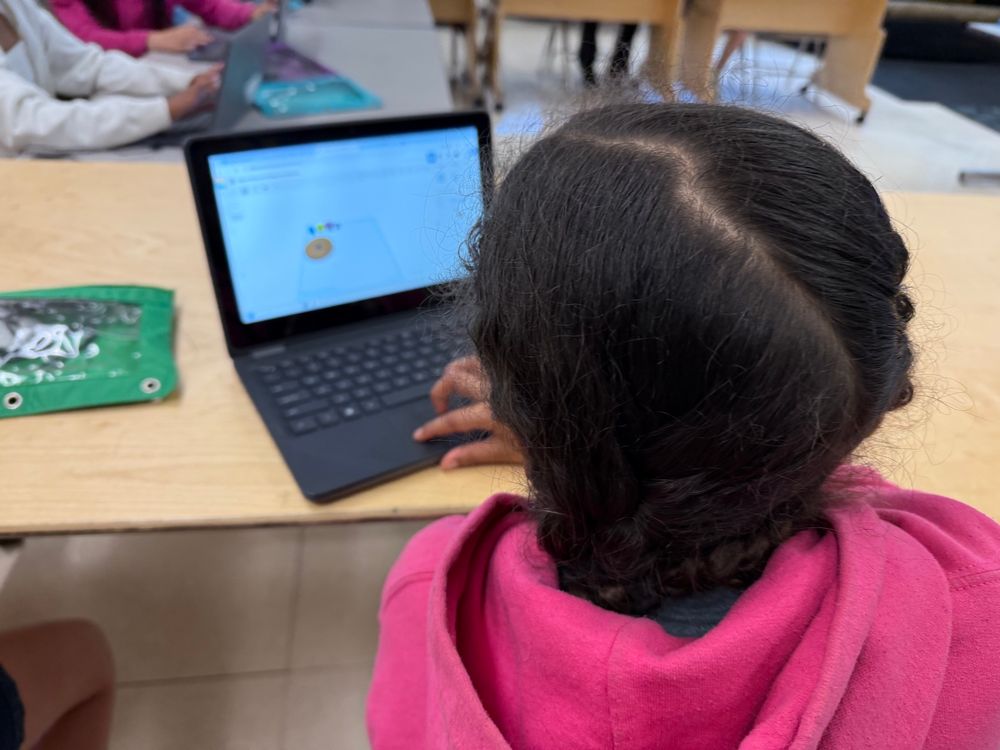 Student working in Tinkercad