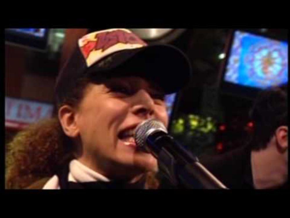 Me Mom & Morgentaler - Anarchie Acoustic