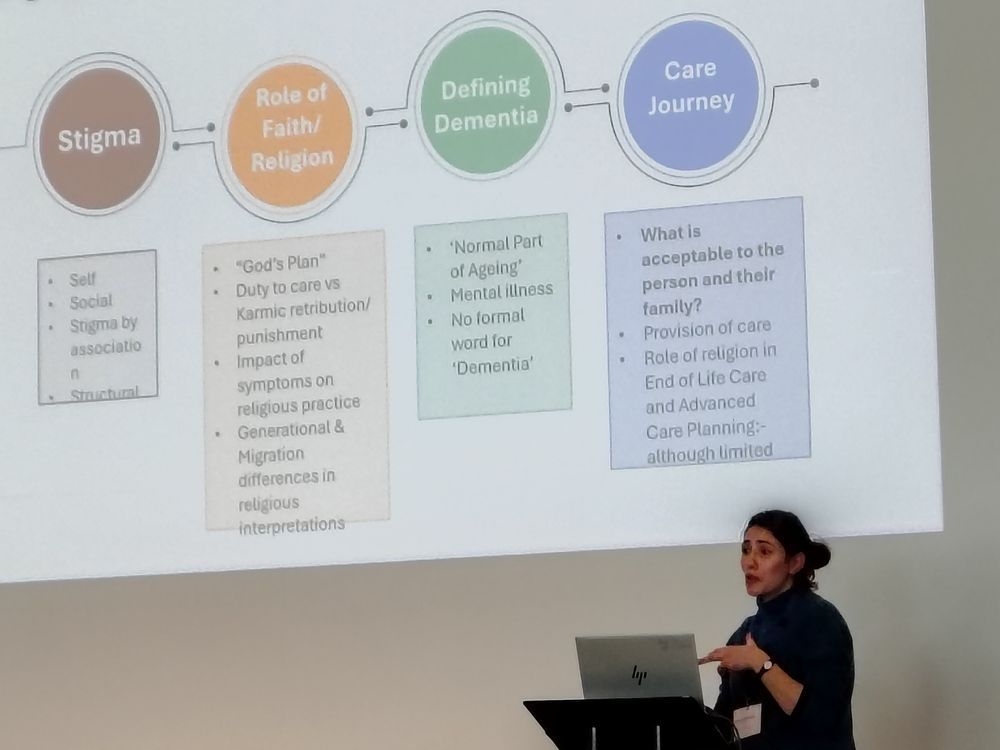 Image of a woman presenting her research