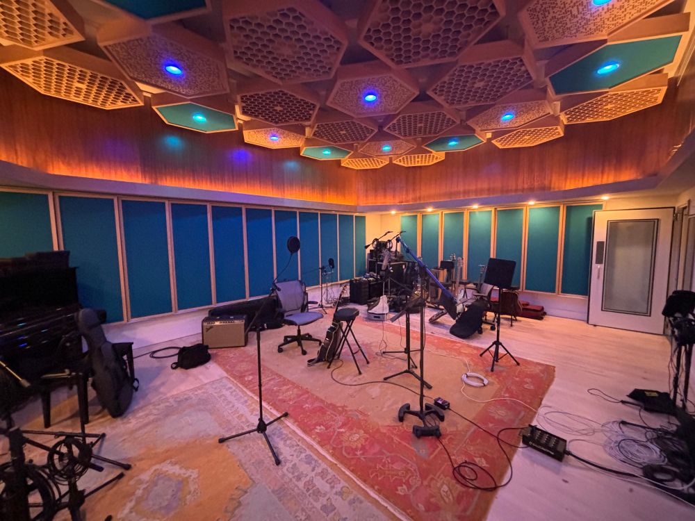 Performance room at Suntone Studios