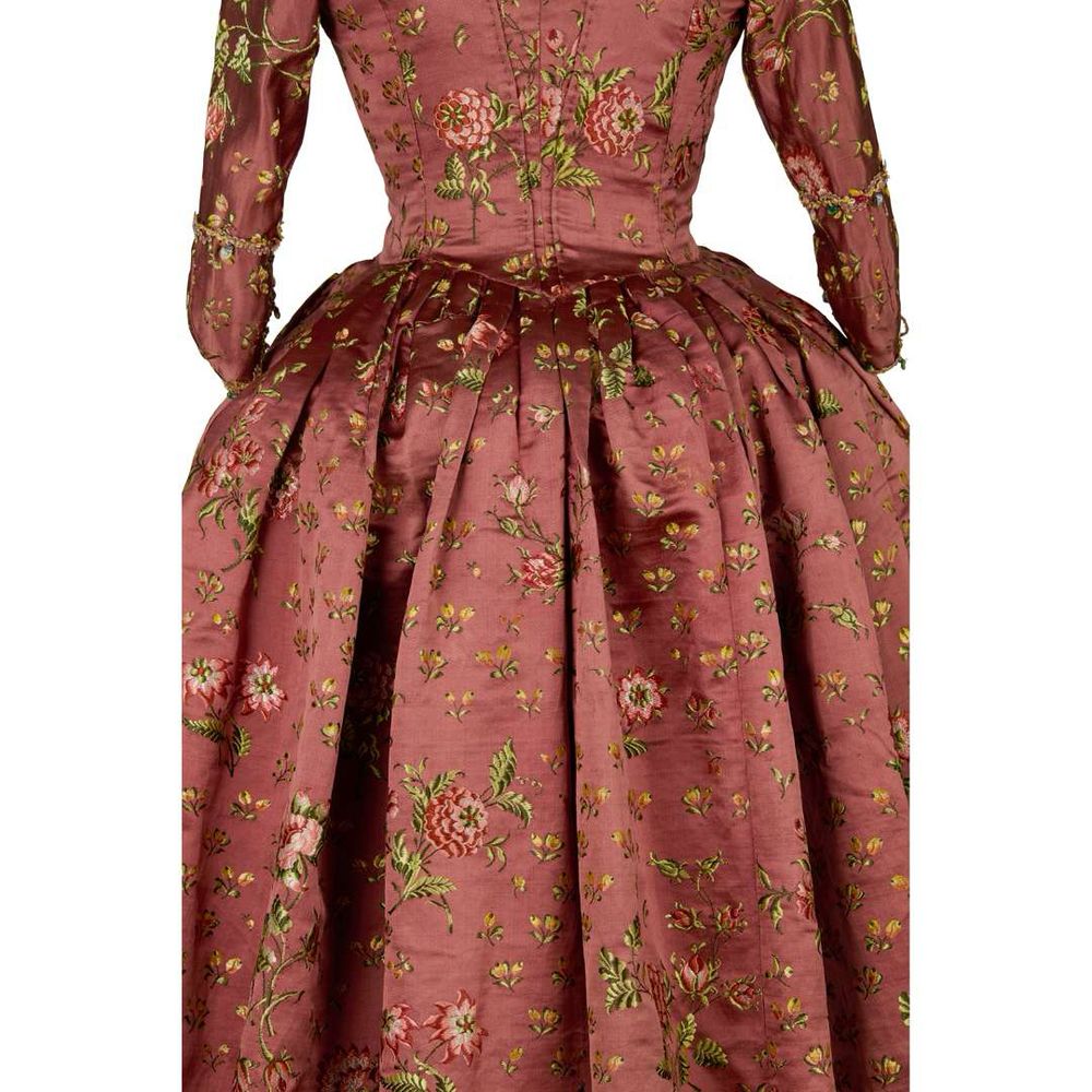 Back view - close up