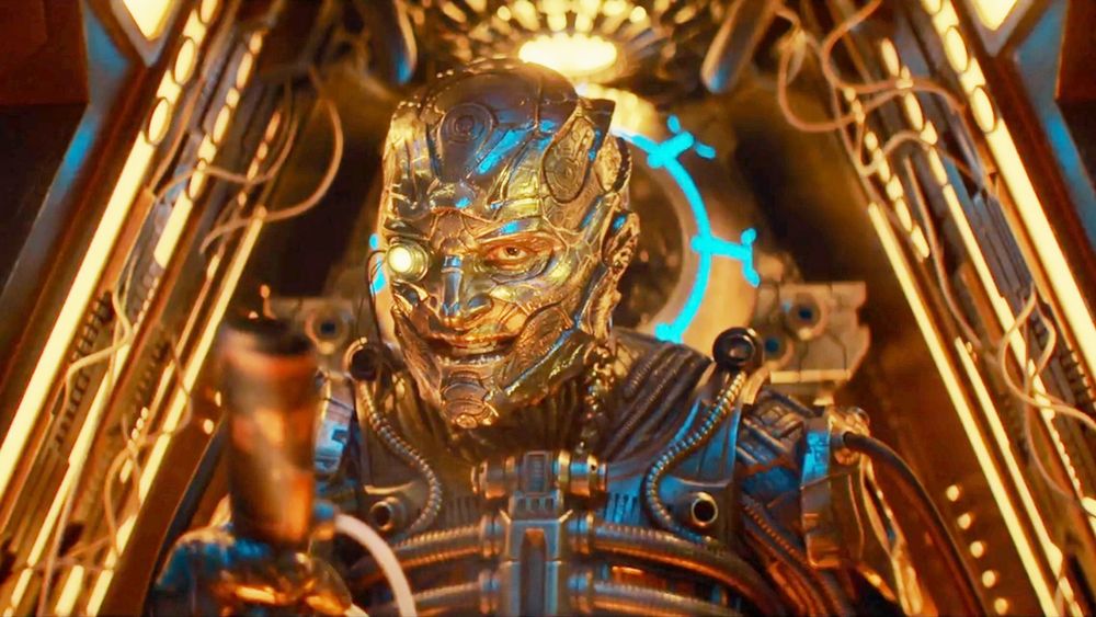 "Alan", such as he now is, is a gold, robotic man, part human, and entirely missing from the torso down.