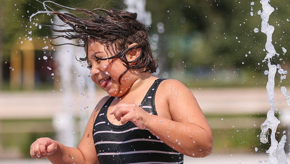 It's important that Hoosiers know the signs of serious illness during a heat risk and how to stay safe and cool before next week's heat wave.