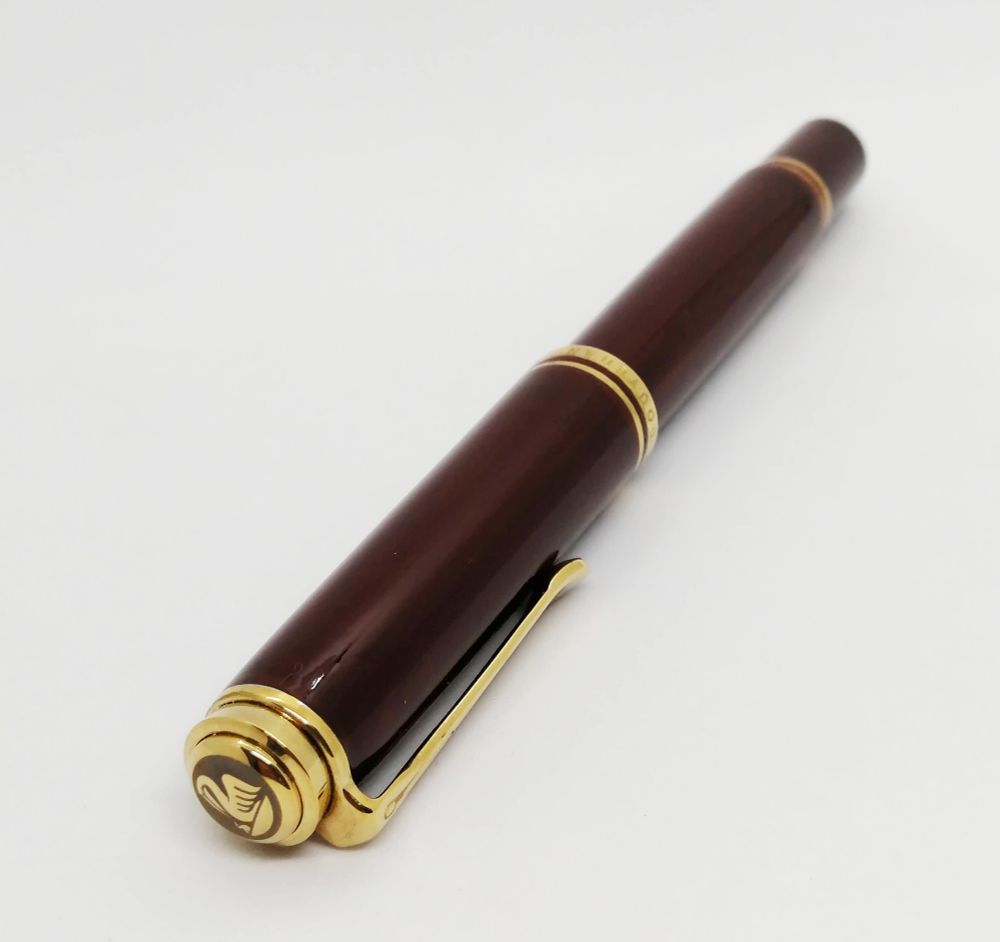 At a customer's request, I applied 'Aka-tame' finish to a Pelikan M800.