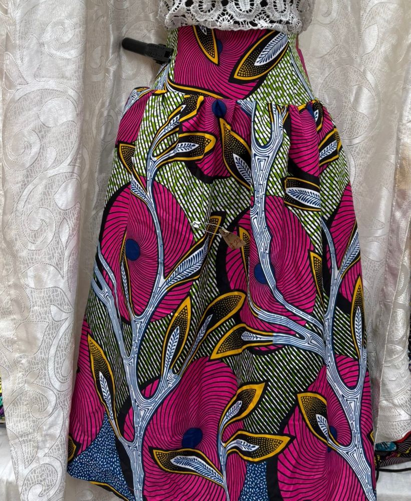 Fitted Ankara skirt 