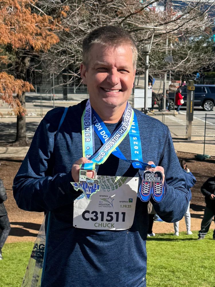 Rundown
- Half Marathon Medal
- Houston Double (5K Sat & Half Sun)