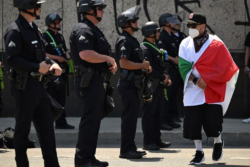 Police face ‘a balancing act’ responding to L.A. immigration protests
