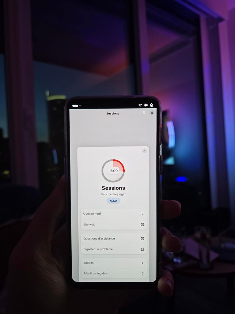 Sessions' about page on a OnePlus 6T