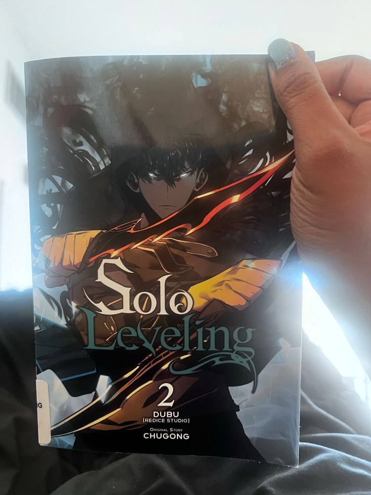 Book Cover: Solo Leveling Vol. 2