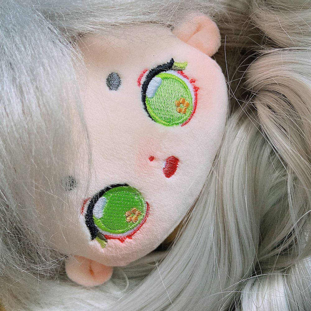 初めてお迎えしたヘアアレンジできる長い髪の子
エクステも買ってみた！