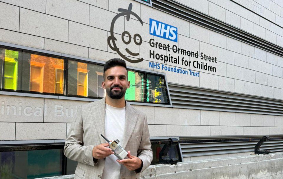 Deputy Mayor of London for Environment and Energy, Mete Coban MBE visited the Breathe London sensor at Great Ormond Street Hospital for Children with us last week on Clean Air Day. 