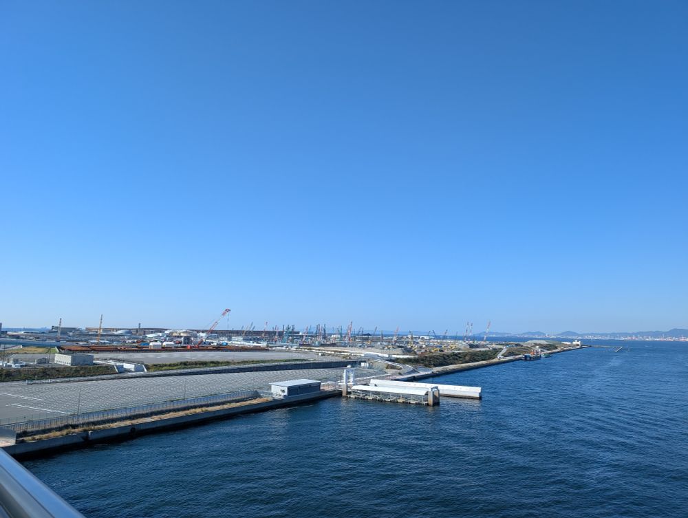 夢舞大橋から見る万博会場跡地