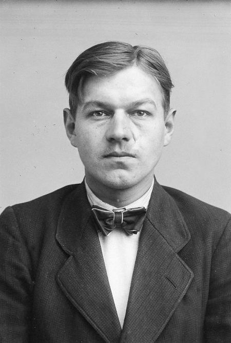 Albrecht Hoehlers mugshot from 1930