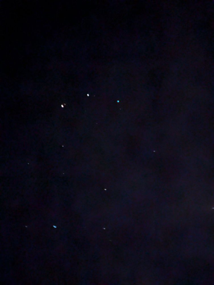 A night sky shot of the Gemini constellation and Mars