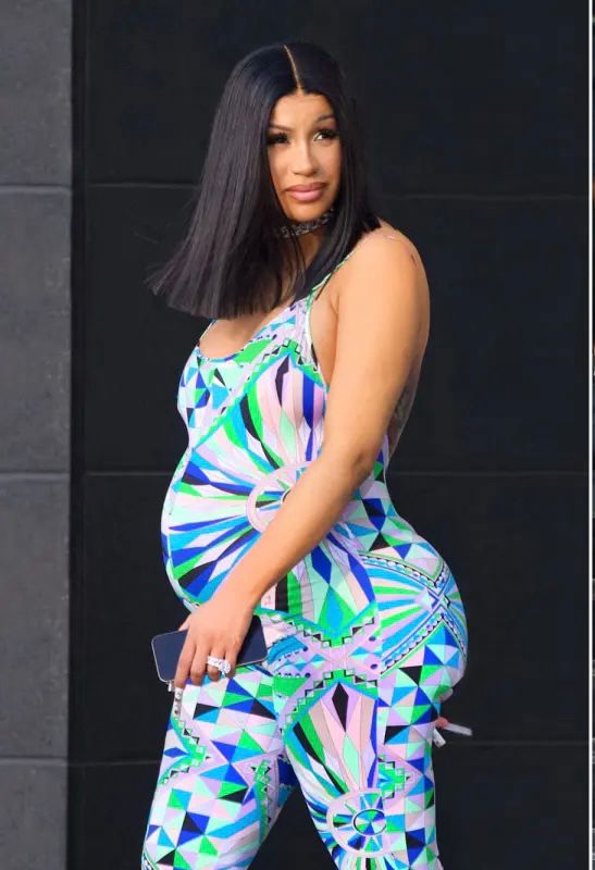 Happy Birthday Cardi ❤️❤️Enjoy Your Day Girl 
#CardiDay #HappyBirthday #BirthdayGirl