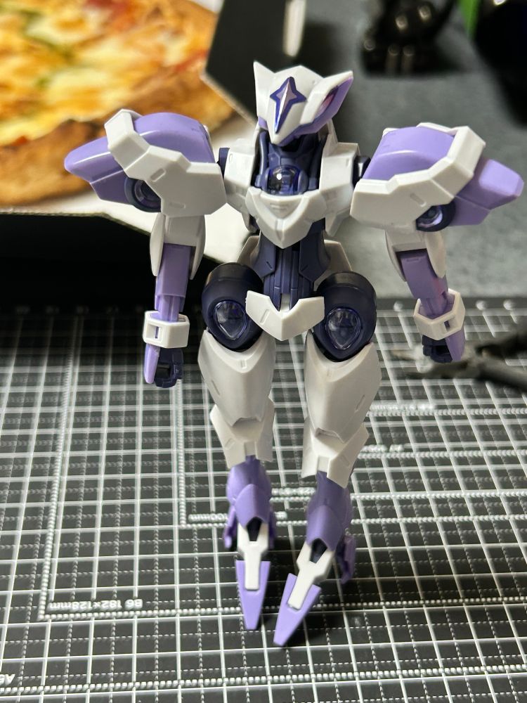 組み立て中のベギルベウ